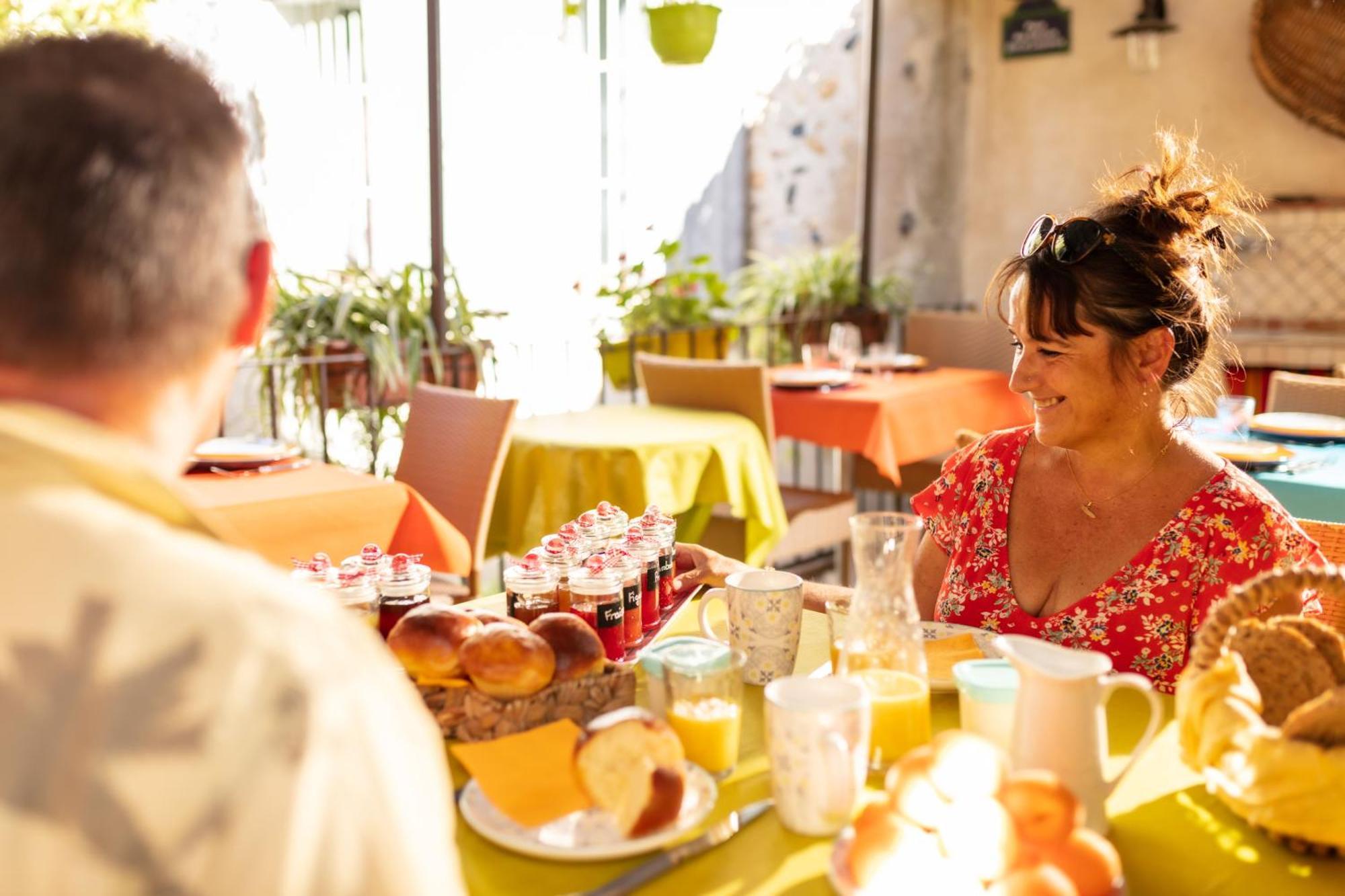 La Tour Du Terroir Bed & Breakfast Rivesaltes Luaran gambar